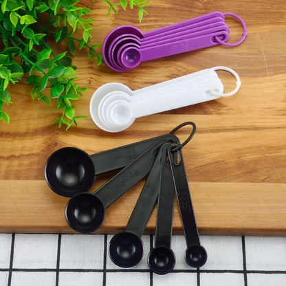 5Pcs/set 3 Colors Kitchen Measuring Spoon with Scale Tools